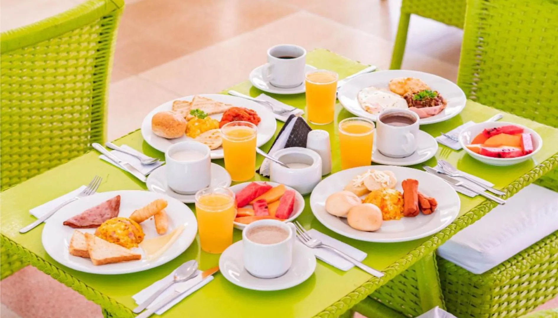 Hotel Sorrento Beach Santa Marta